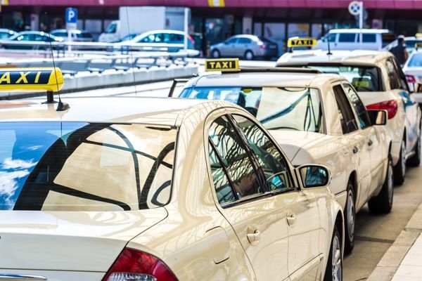 Jai Gurudev Taxi Service